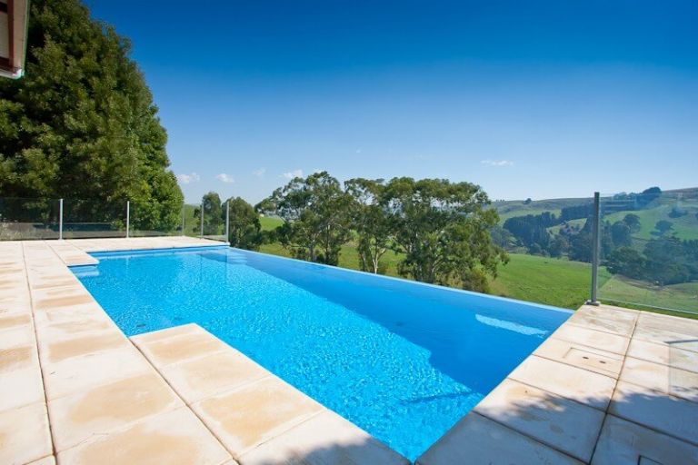 Compass Pools Melbourne Infinity Pools Mirboo North South Gippsland Infinity or disappearing edge 2 pool 768x512