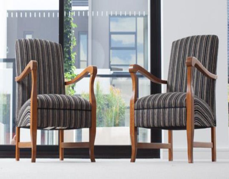 Custom Commercial Furniture 768x601