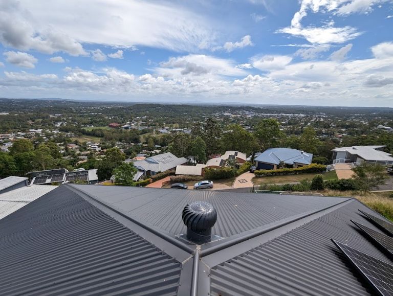 Gutter Cleaning QLD 768x579