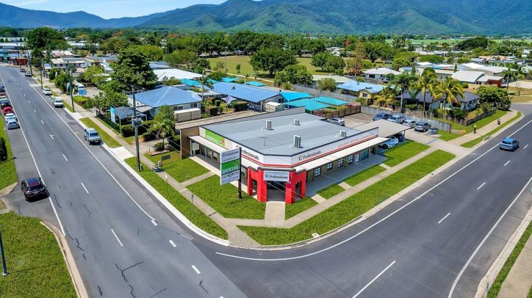 Professionals Cairns South Office 3 Copy 768x431